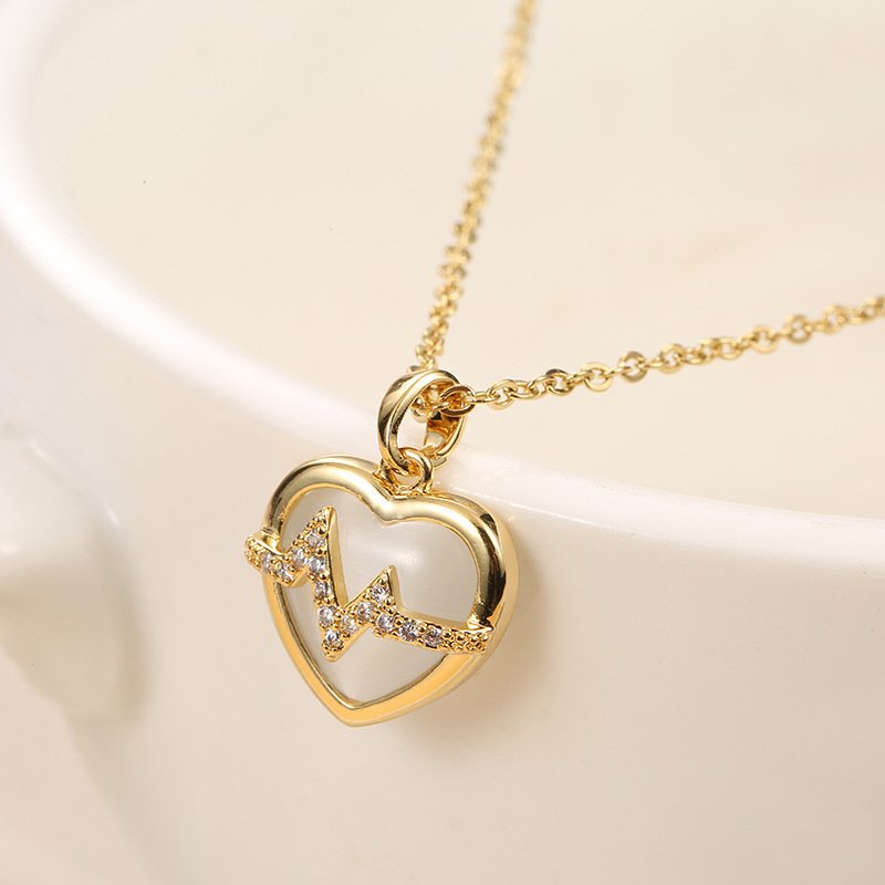 18K Gold Plated Stainless Steel Heart Pendant Necklace In Titanium